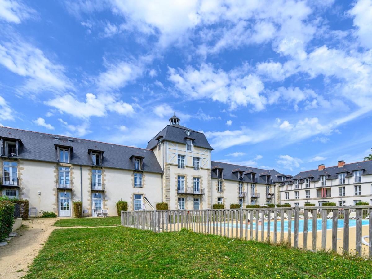 Apartment Chateau De Kergonano-2 By Interhome Baden Exteriör bild